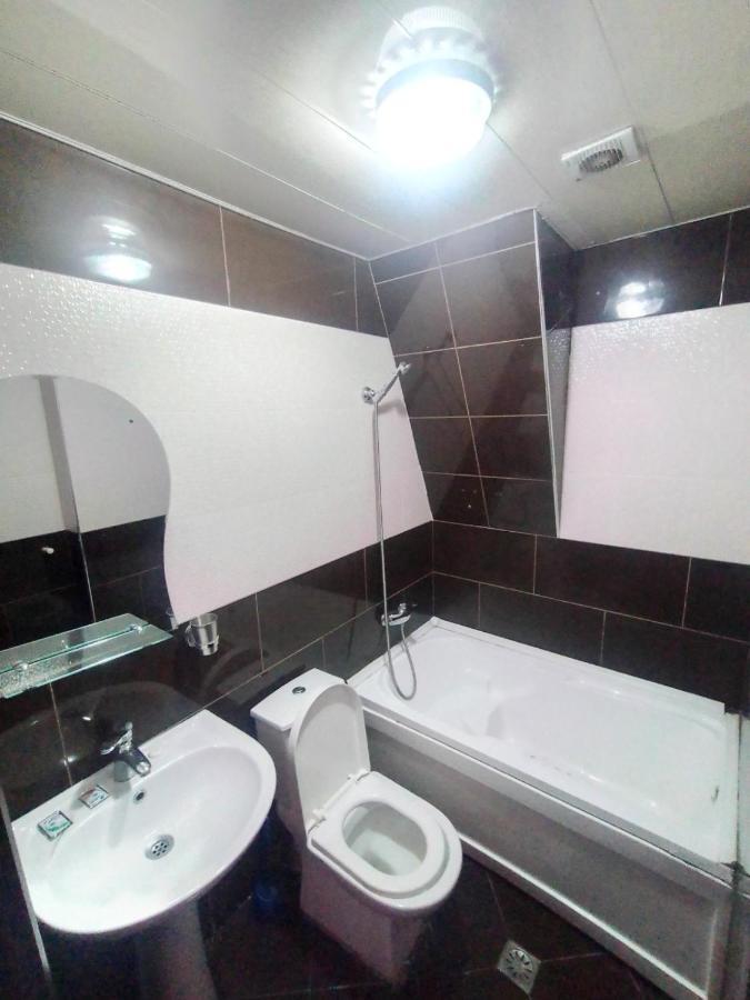 Hotel Vakhtanguri บาทูมิ ภายนอก รูปภาพ