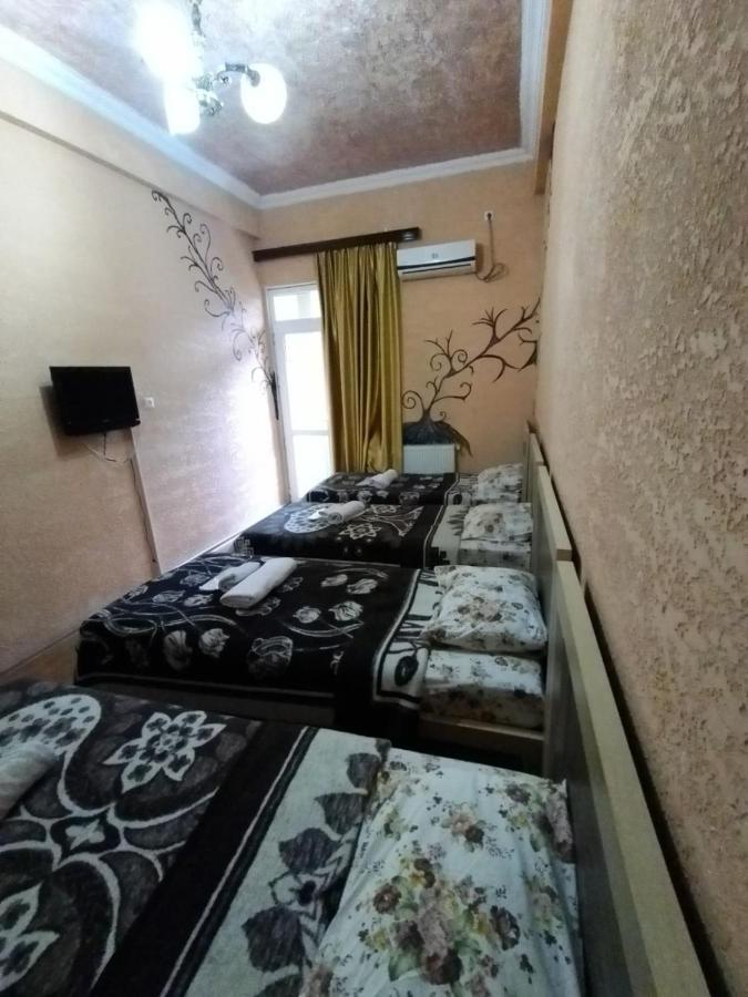 Hotel Vakhtanguri บาทูมิ ภายนอก รูปภาพ