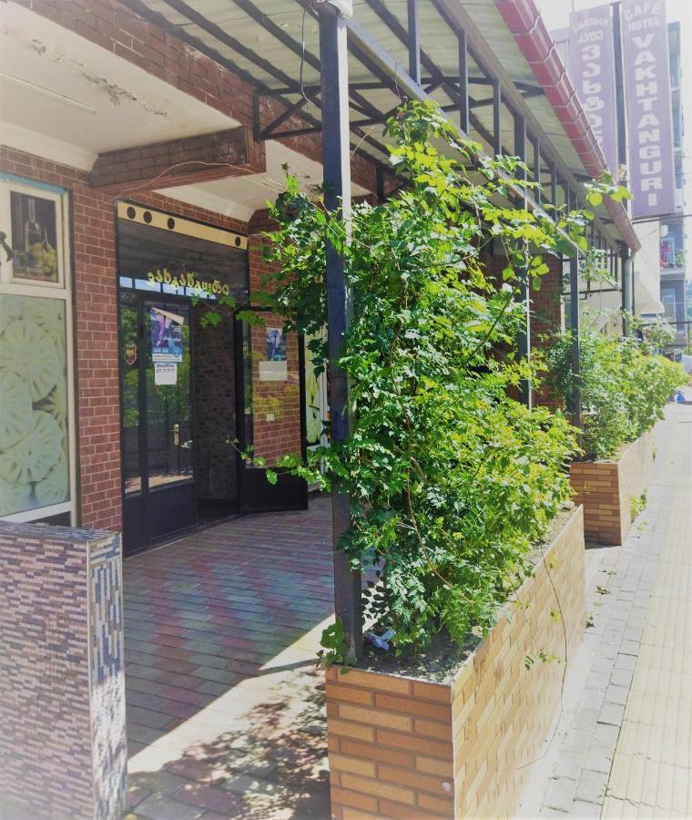 Hotel Vakhtanguri บาทูมิ ภายนอก รูปภาพ