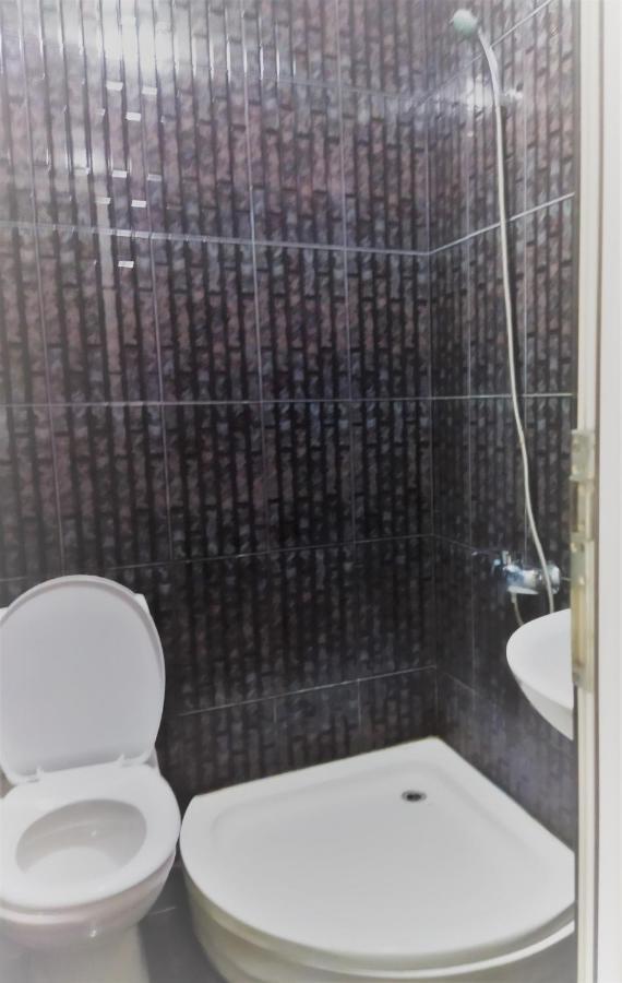 Hotel Vakhtanguri บาทูมิ ภายนอก รูปภาพ