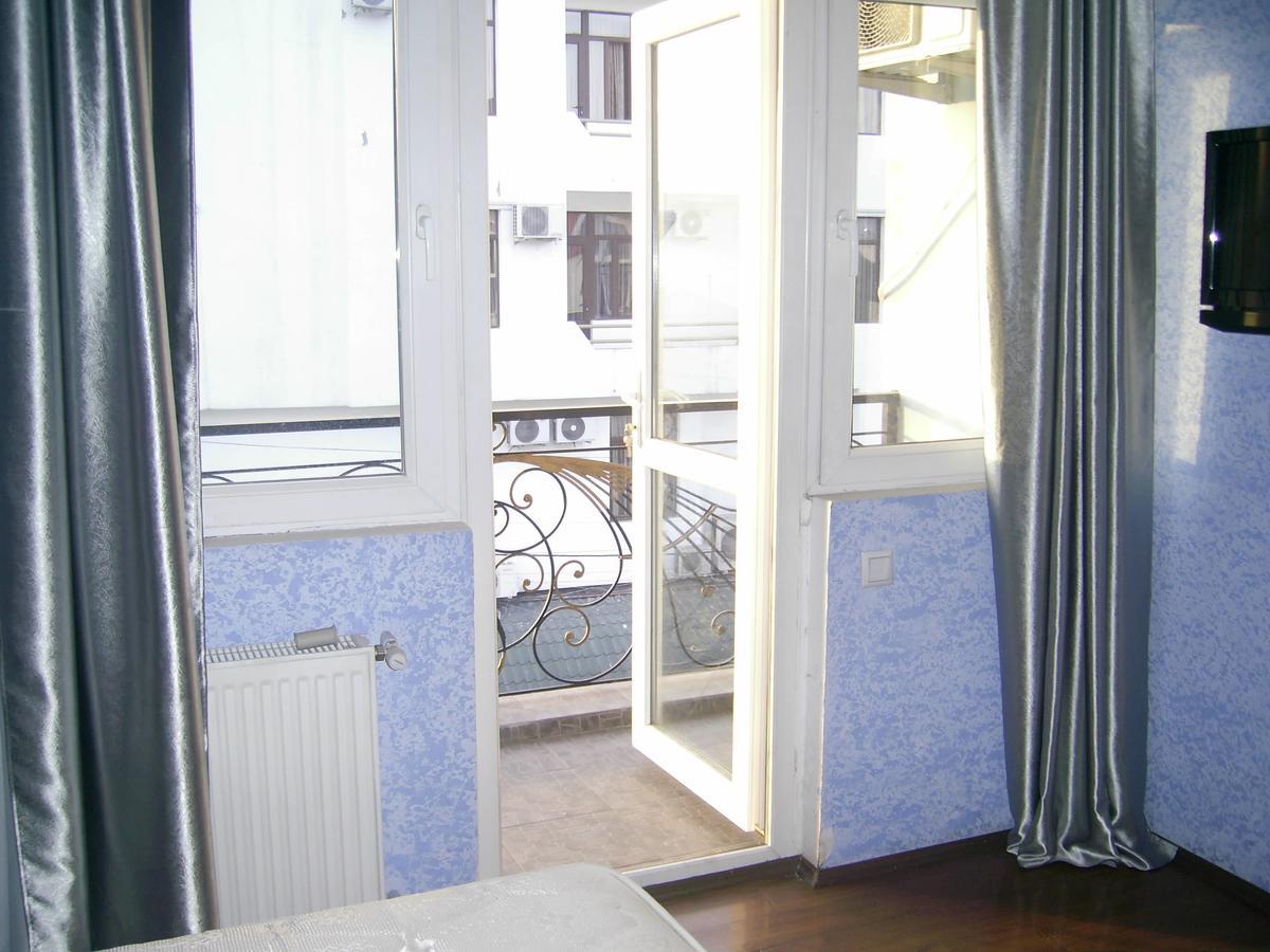Hotel Vakhtanguri บาทูมิ ภายนอก รูปภาพ