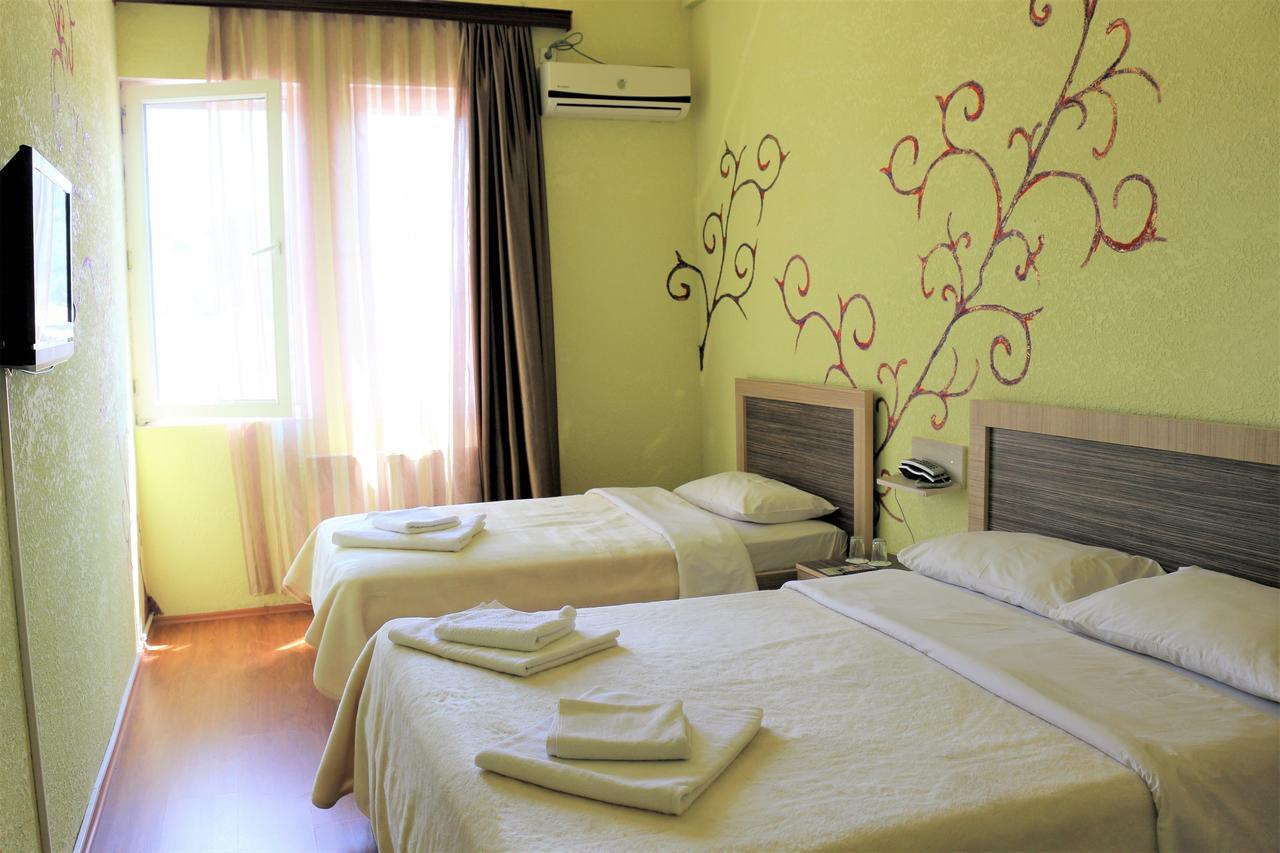 Hotel Vakhtanguri บาทูมิ ภายนอก รูปภาพ
