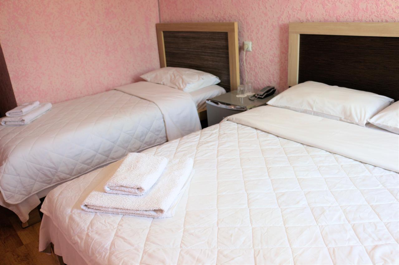 Hotel Vakhtanguri บาทูมิ ภายนอก รูปภาพ